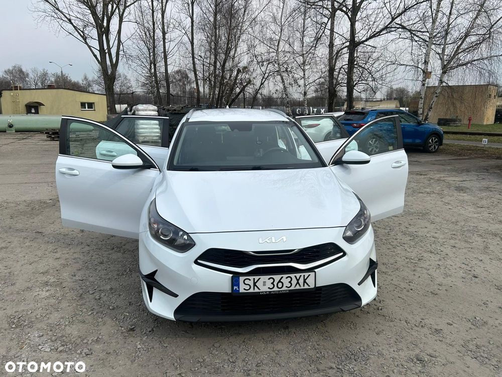 Kia Ceed 1.5 T-GDI M - 2