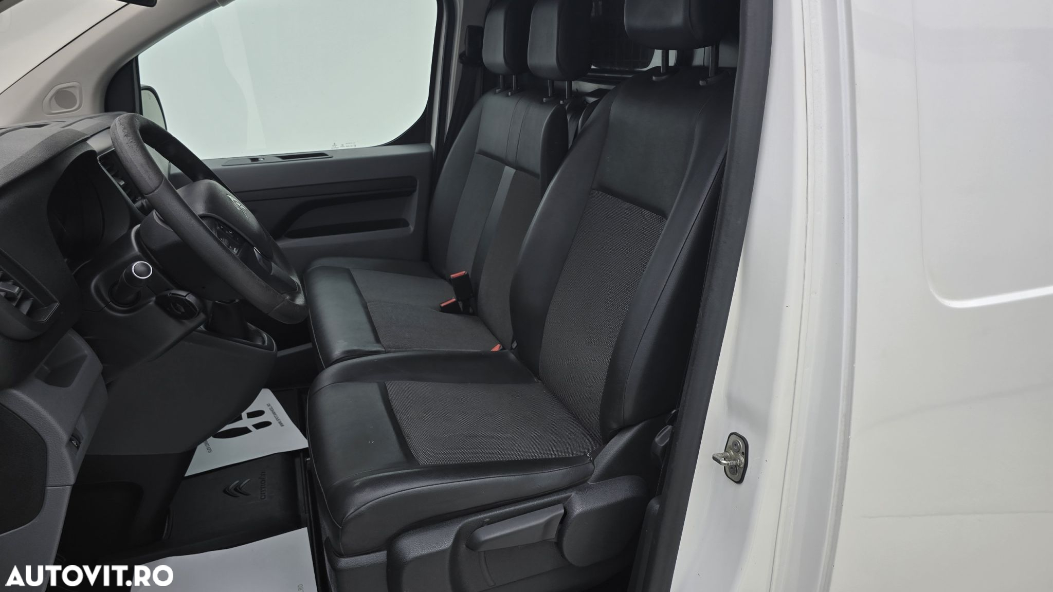 Citroën Jumpy - 12