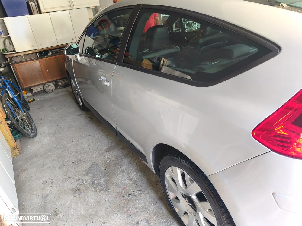 Citroën C4 1.4 16V VTR Pack - 6