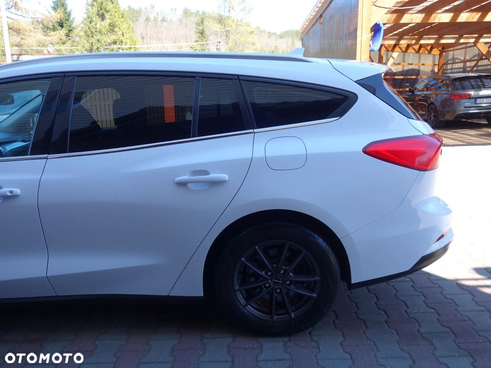 Ford Focus 1.5 EcoBlue STart-Stopp-System TITANIUM - 12