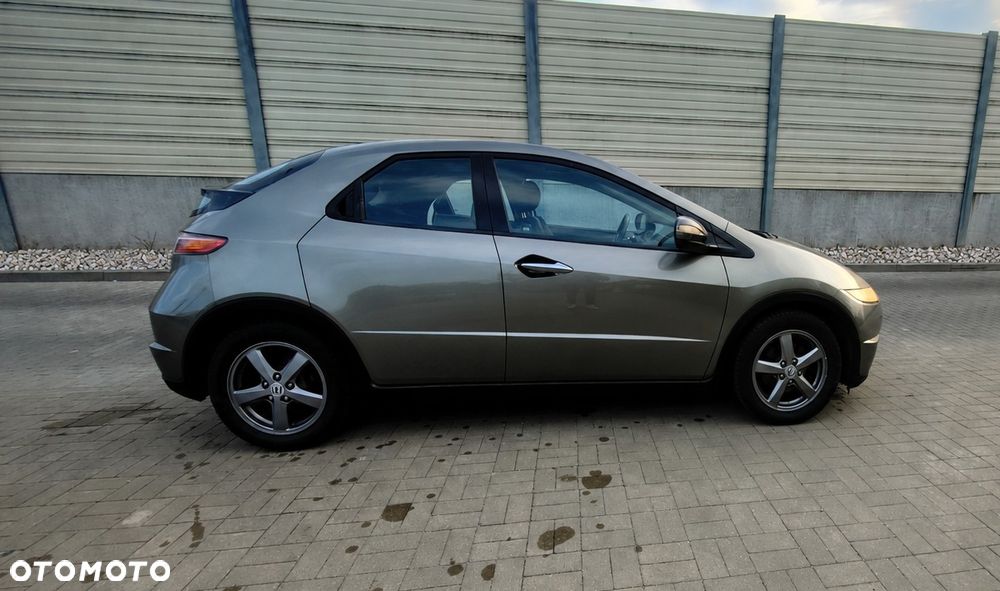 Honda Civic - 11