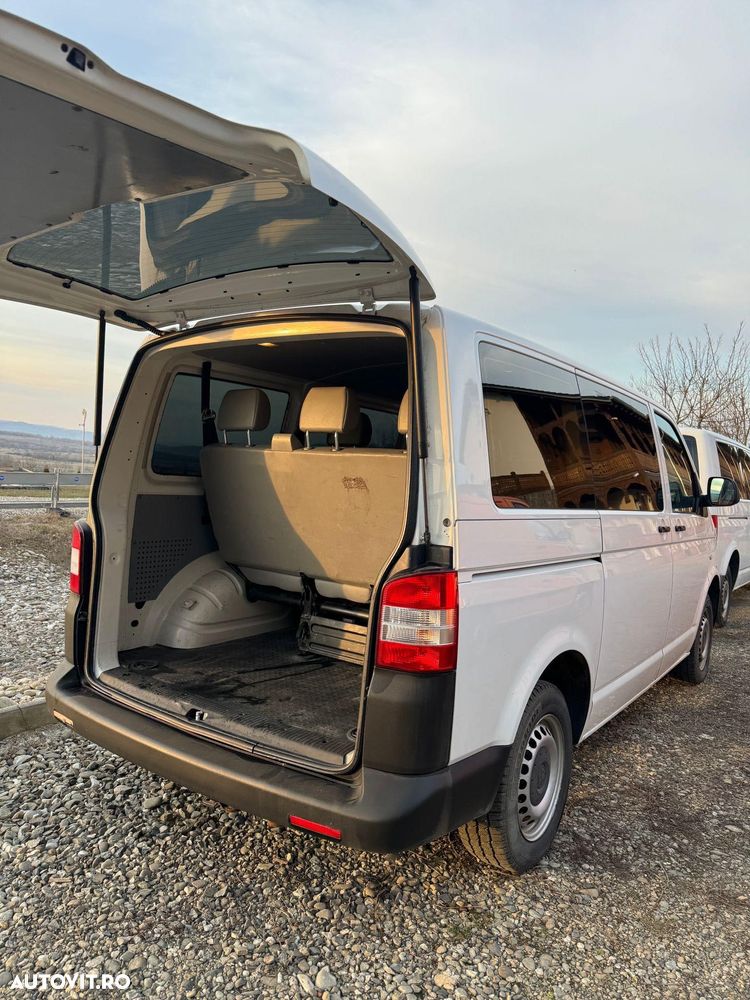 Volkswagen Transporter - 9