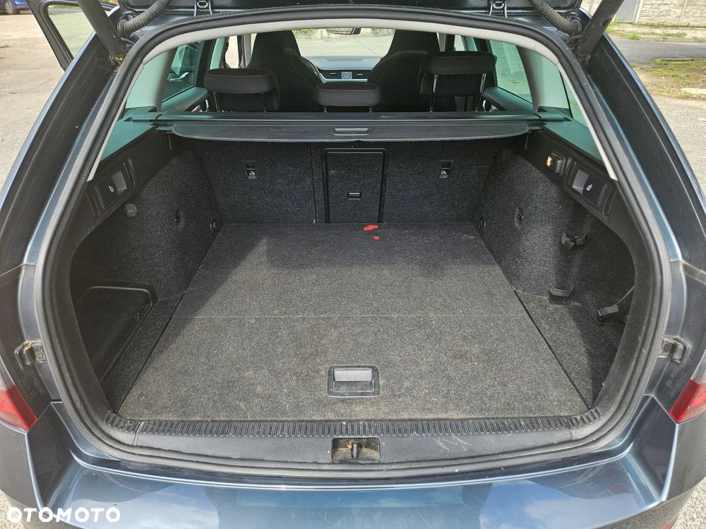 Skoda Octavia 2.0 TDI Green tec 4x4 Edition - 16