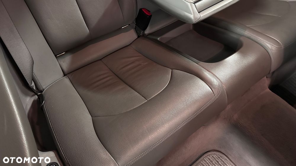Mercedes-Benz CLK 280 7G-TRONIC Avantgarde - 33