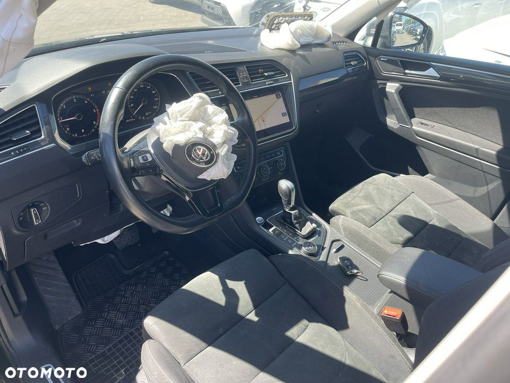 Volkswagen Tiguan Allspace 2.0 TDI SCR 4Motion DSG Highline - 6