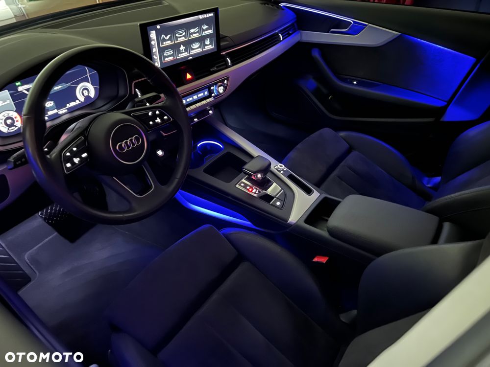 Audi A4 Limousine 35 TFSI mHEV S Line S tronic - 35