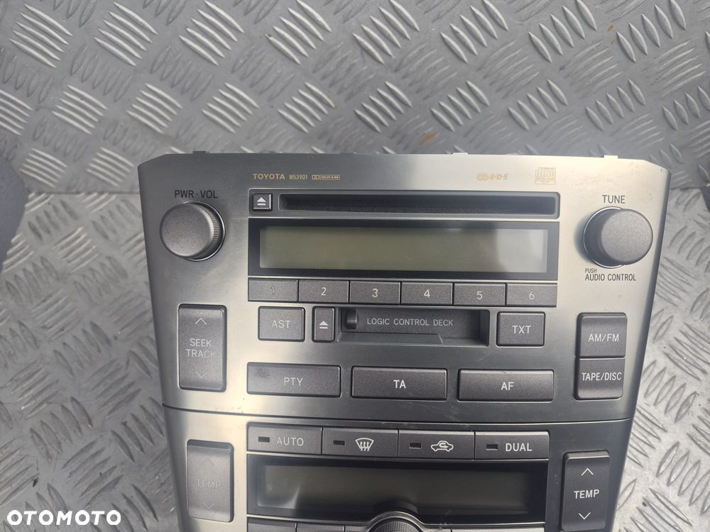 Stacja multimedialna Toyota Avensis T250 8612005080 - 2