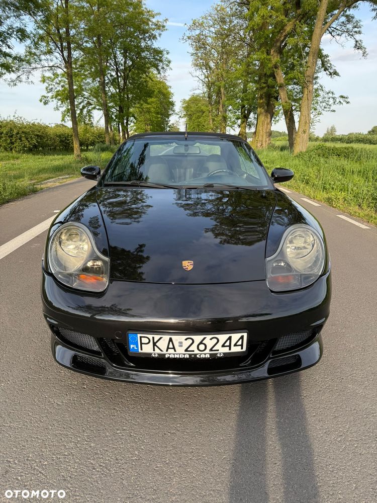 Porsche 911 Carrera - 2