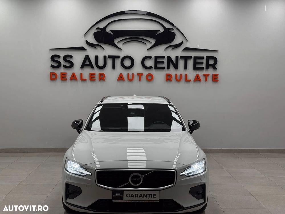 Volvo V60 D4 R-Design - 12
