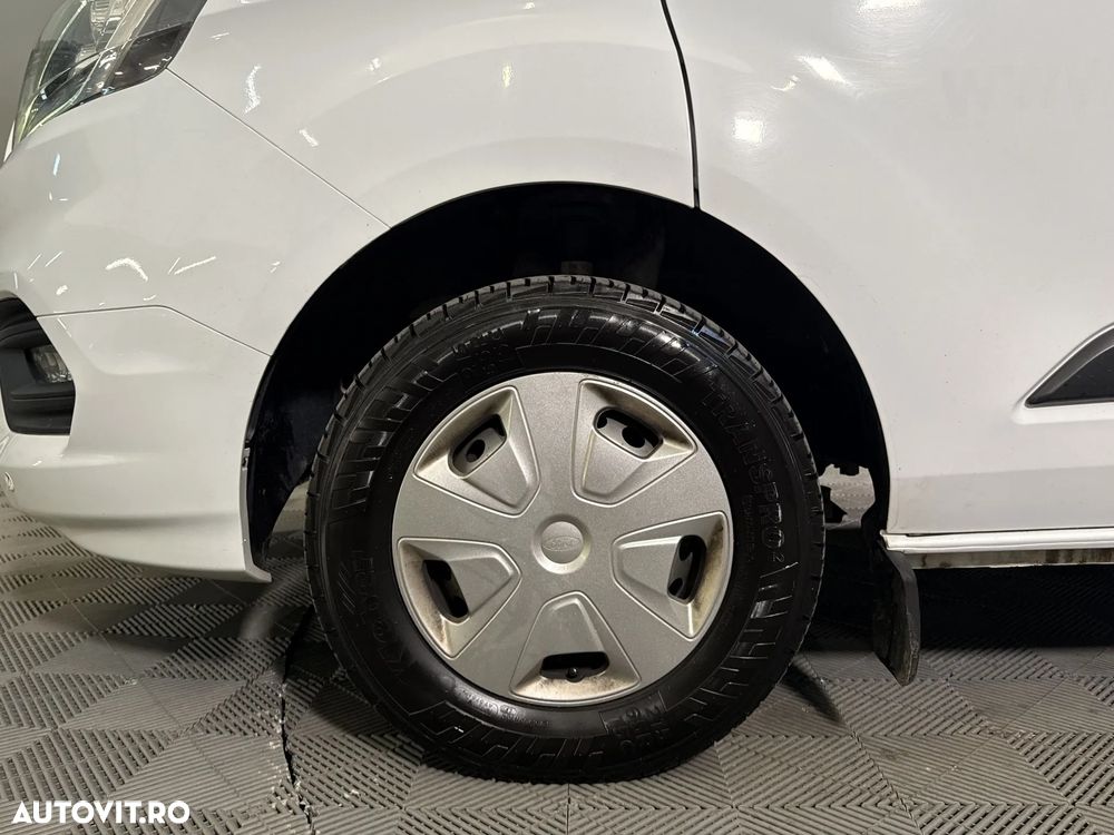 Ford Transit Custom - 12