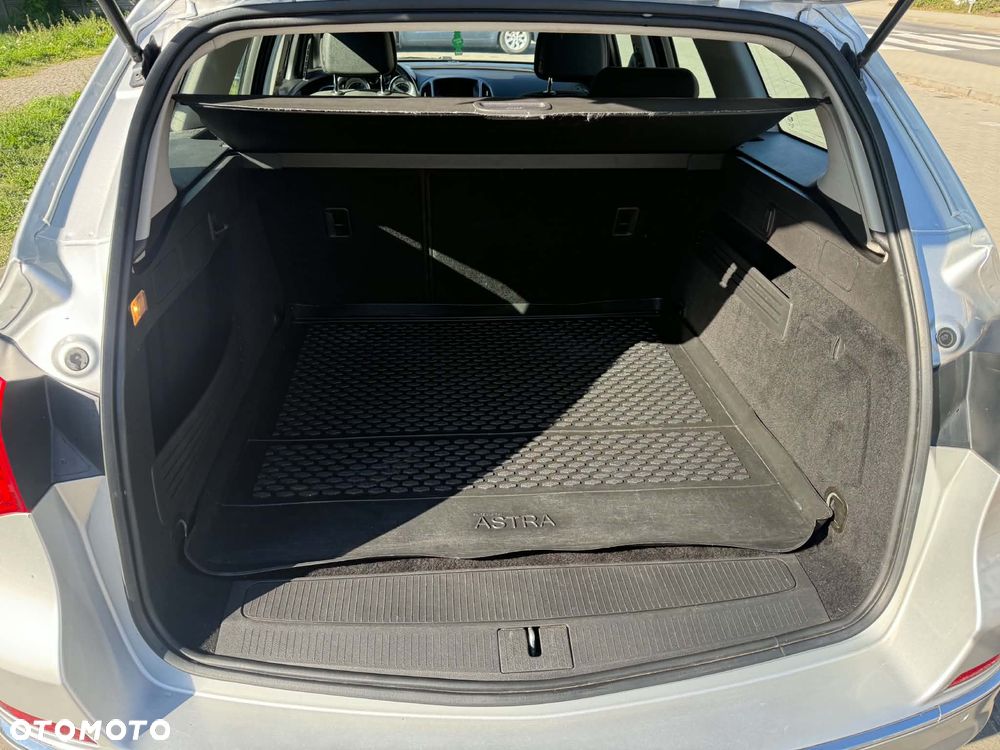 Opel Astra 1.4 T Enjoy - 2
