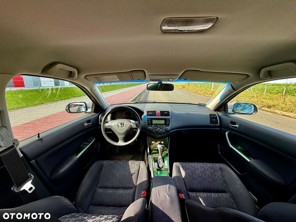 Honda Accord 2.0 Executive - 7