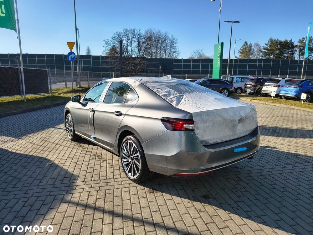 Skoda Superb 2.0 TDI SCR 4x4 L&K DSG - 5