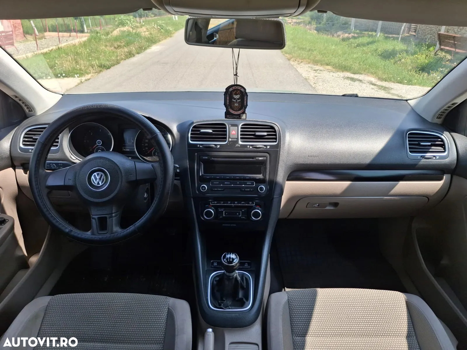 Volkswagen Golf 1.6 TDI DPF Style - 7