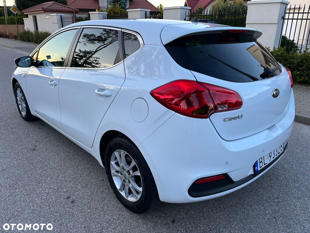 Kia Ceed 1.4 CVVT Attract - 6