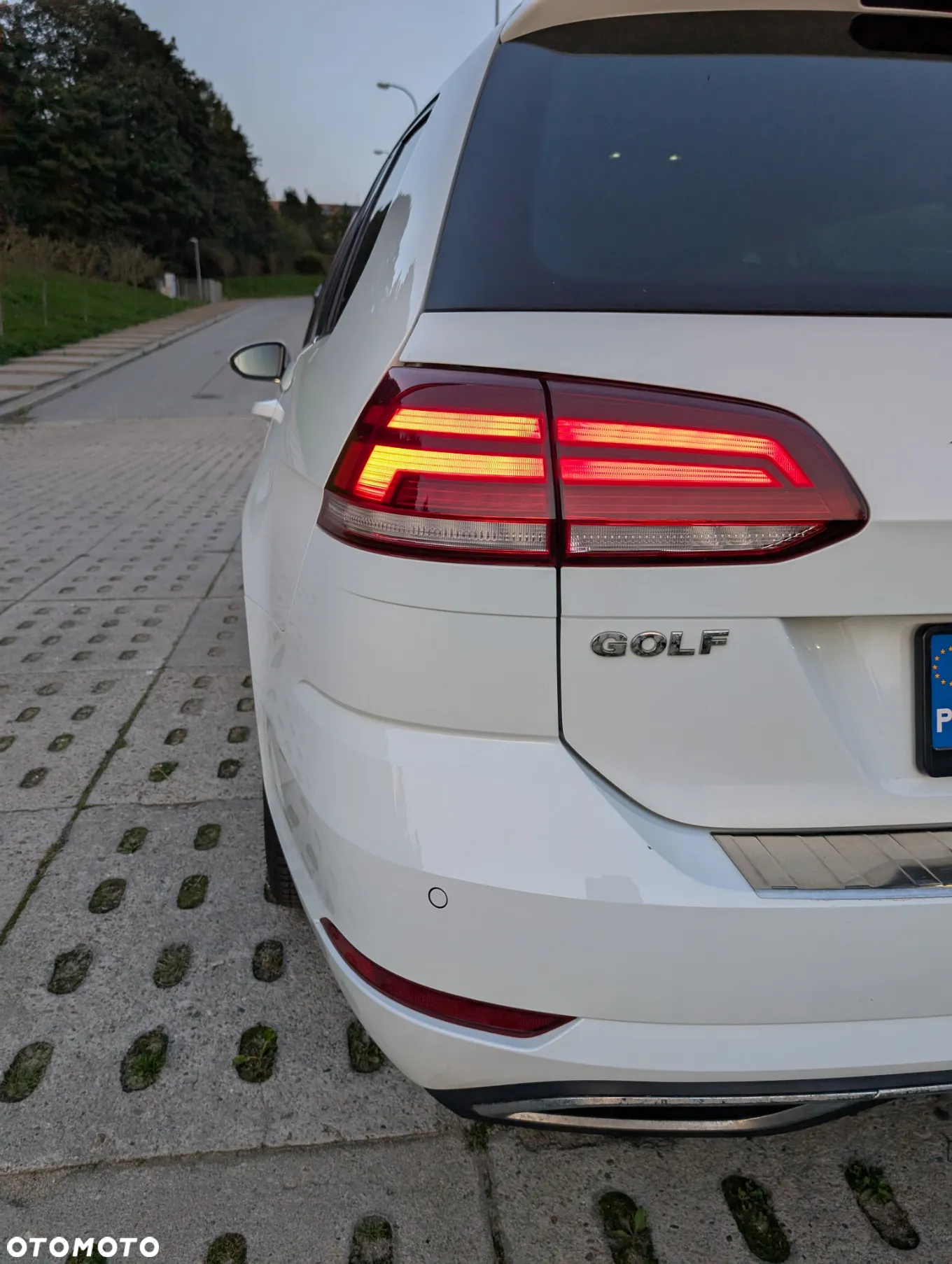 Volkswagen Golf VII 1.5 TSI BMT Evo Highline DSG - 22