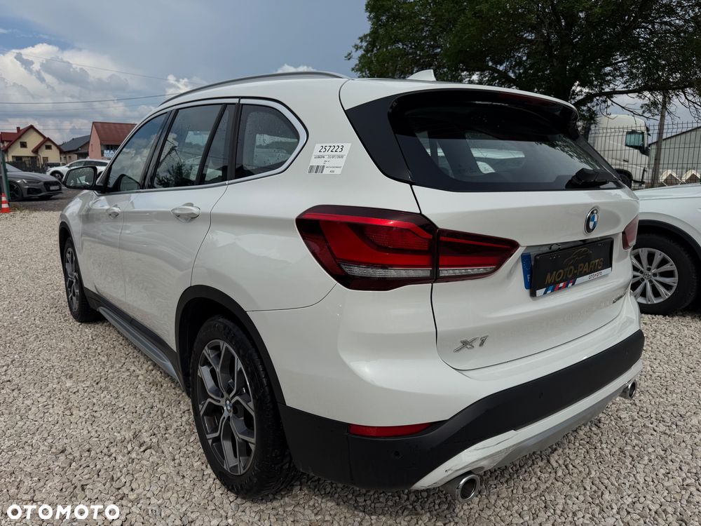 BMW X1 - 1
