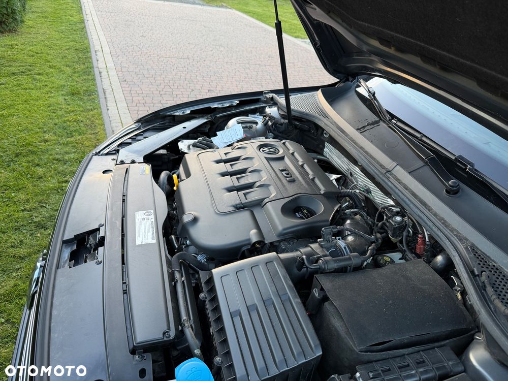 Volkswagen Passat Variant - 21