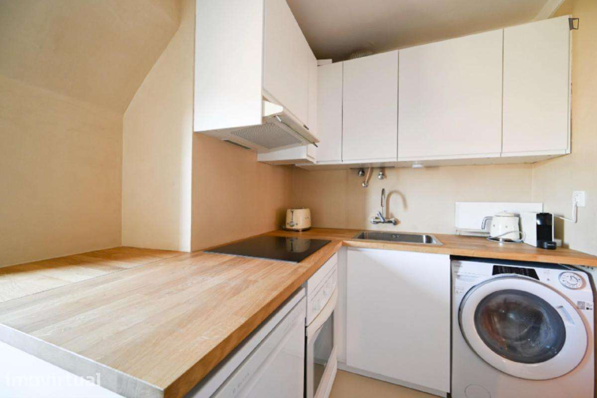 Apartamento com 1 quartos - localizado em Princípe Real Lisbon - Grande imagem: 2/8