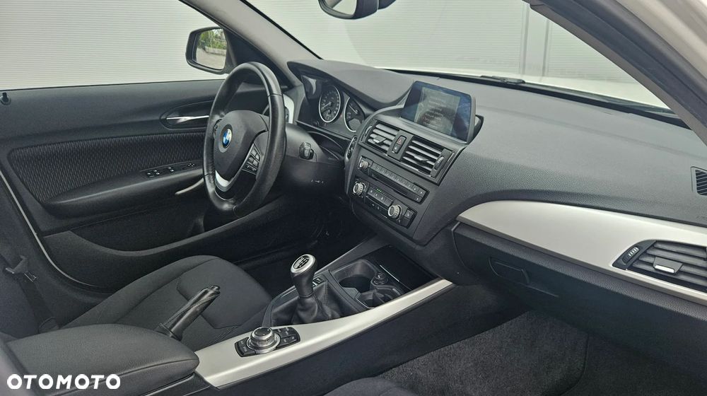 BMW Seria 1 118d DPF Edition Lifestyle - 23