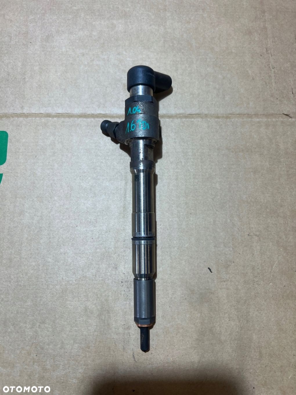 AUDI 1.6 TDI CAH WTRYSK WTRYSKIWACZ 03L130277B - 1