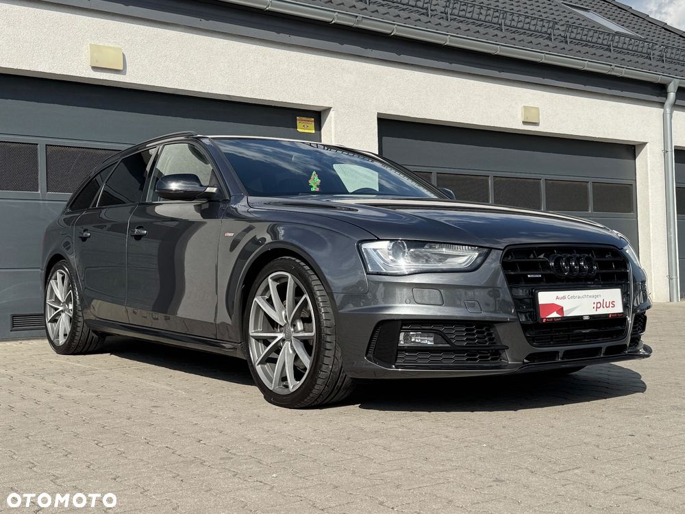 Audi A4 Avant 2.0 TDI DPF quattro S tronic S line Sportpaket - 15