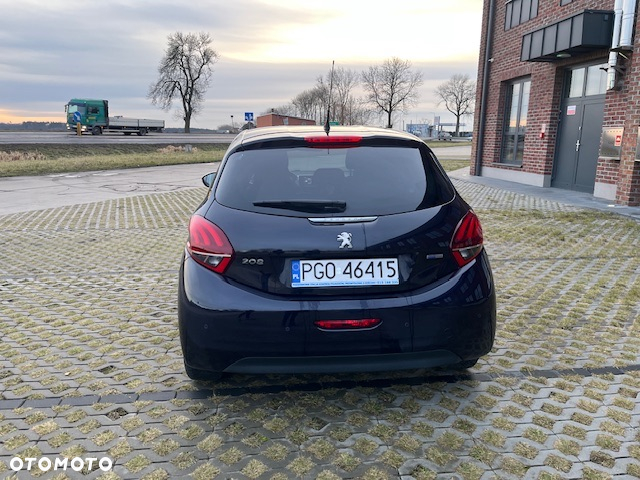 Peugeot 208 1.2 PureTech Style - 5
