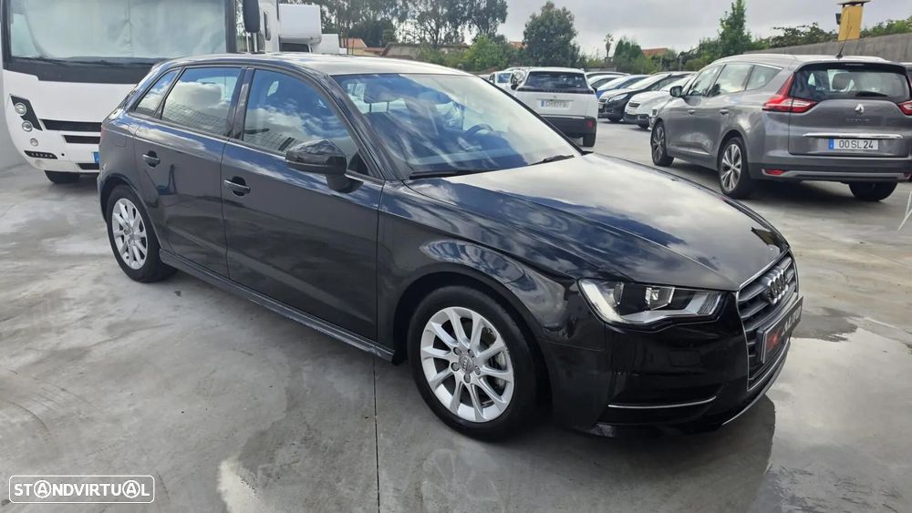 Audi A3 Sportback 1.6 TDI Advance - 2
