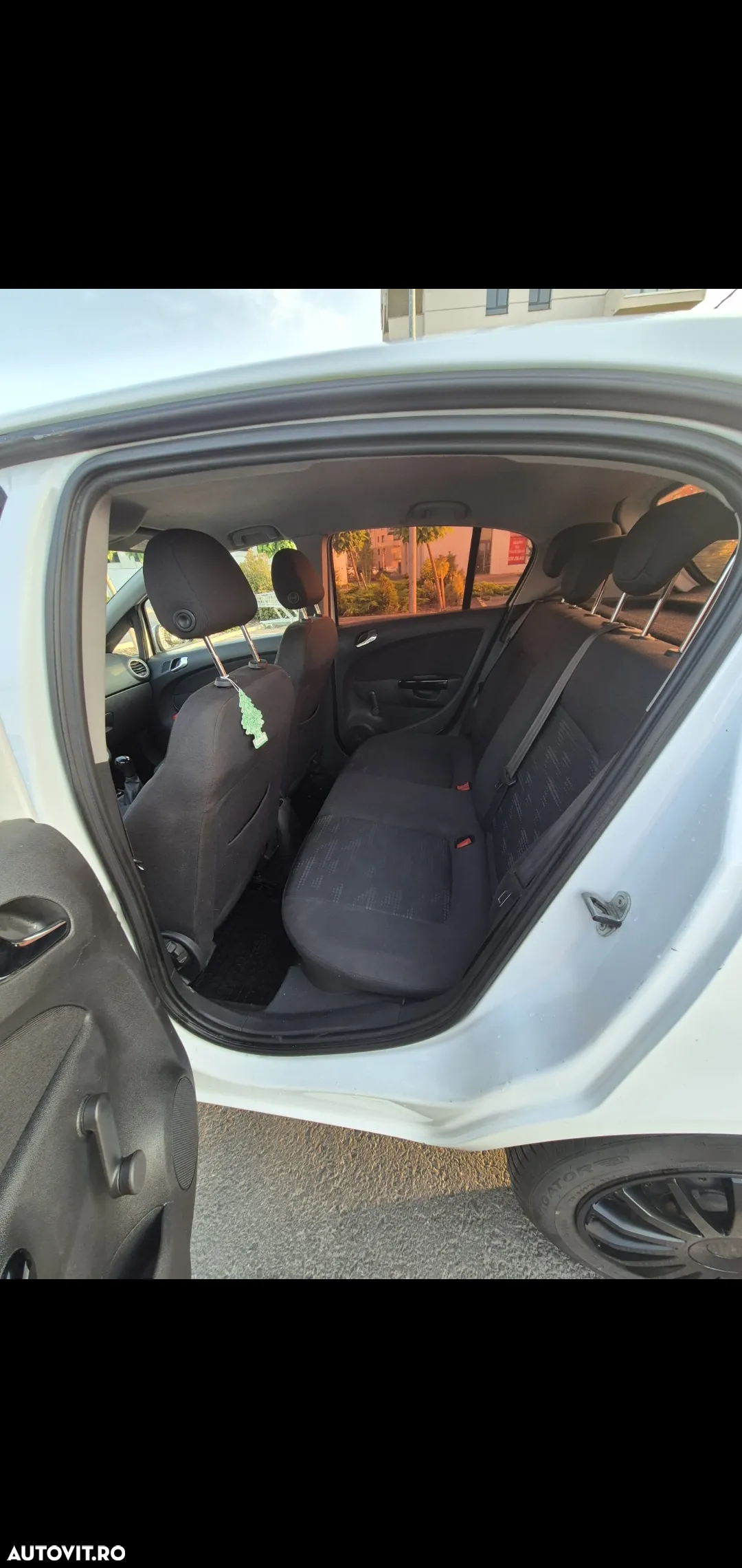 Opel Corsa 1.3 CDTI Cosmo - 9