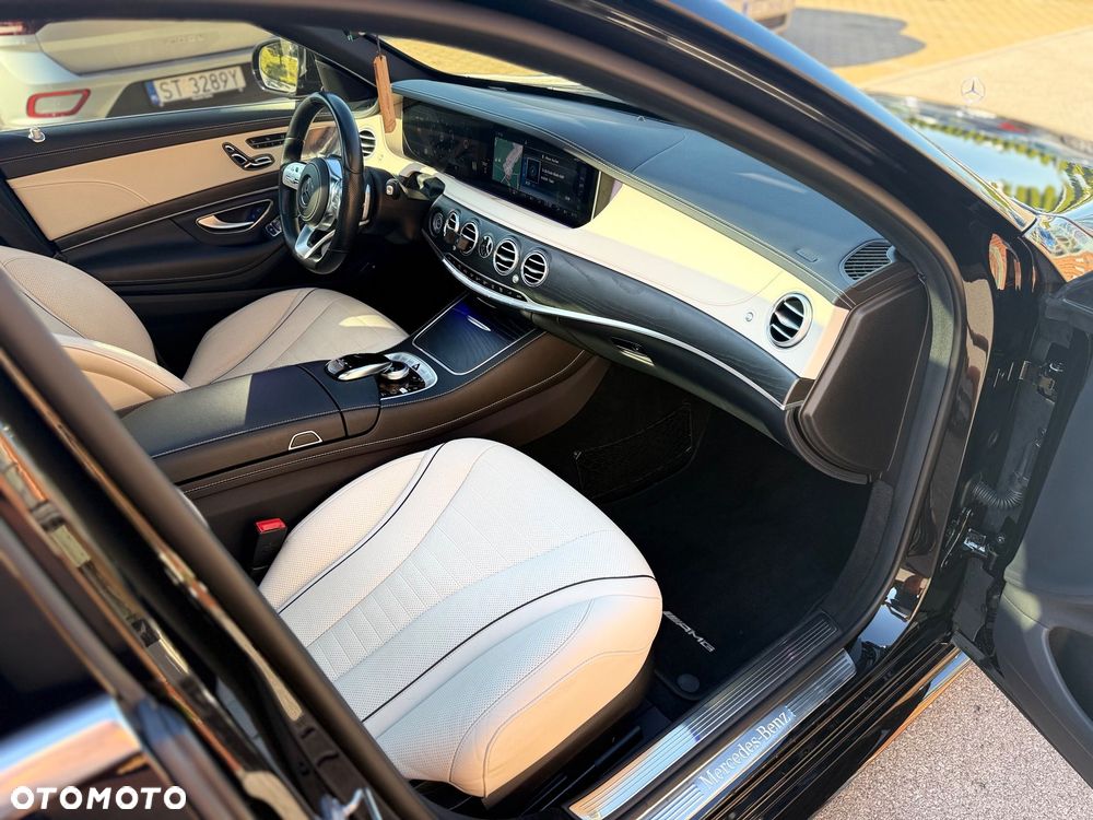 Mercedes-Benz Klasa S 560 4-Matic L 9G-TRONIC - 27