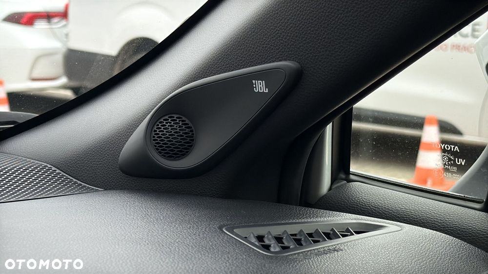 Toyota Corolla Cross 2.0 Hybrid Premiere Edition AWD - 23