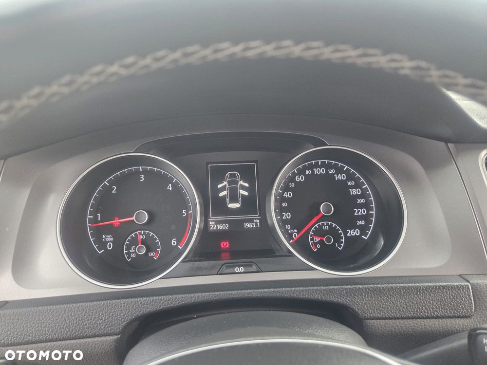 Volkswagen Golf 2.0 TDI BlueMotion Technology Lounge - 17