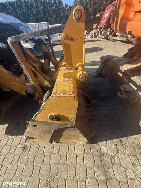 Caterpillar 432F2 - 13