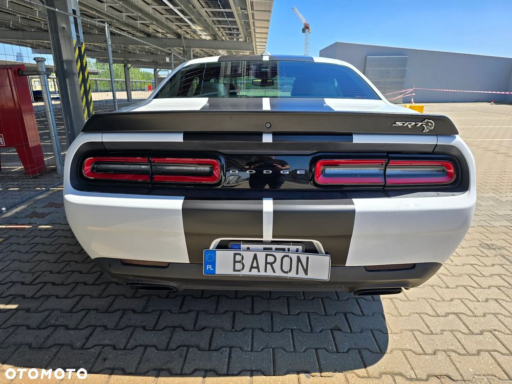 Dodge Challenger Automatik SRT Hellcat - 11