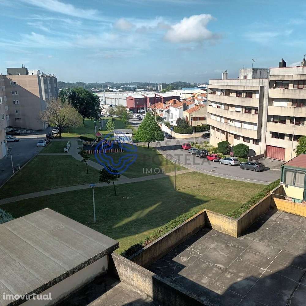 T2 Renovado na Rechousa em Canelas - Grande imagem: 2/24