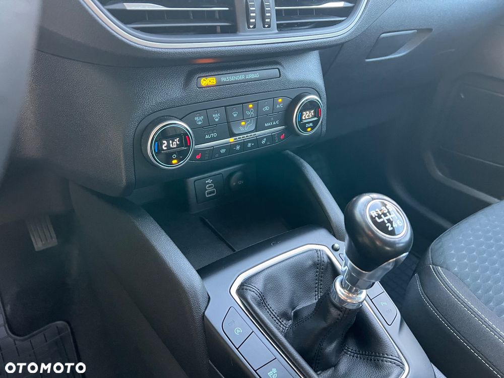 Ford Kuga 1.5 EcoBlue FWD Titanium - 17