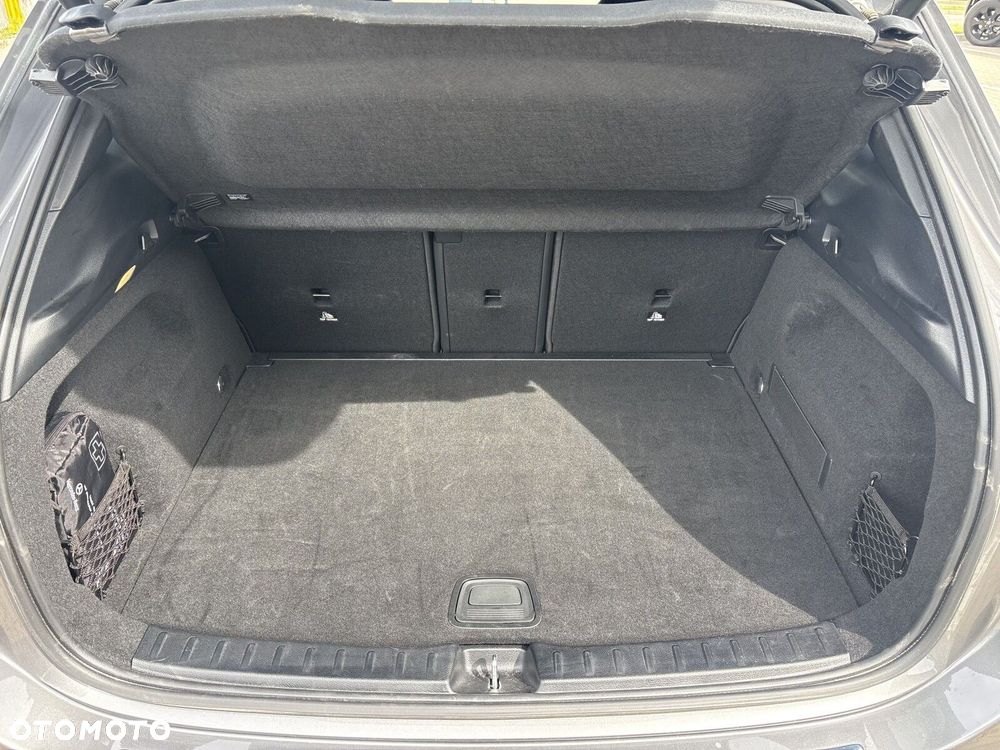 Mercedes-Benz GLA 220 mHEV 4-Matic Progressive 8G-DCT - 17