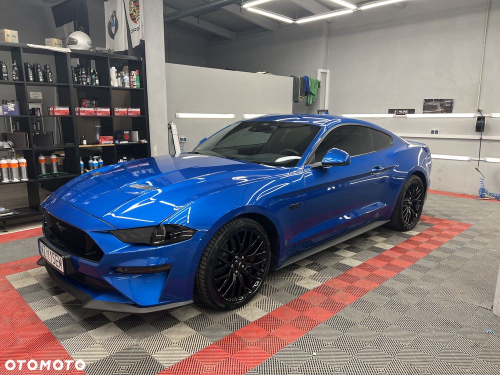 Ford Mustang 5.0 V8 GT - 2