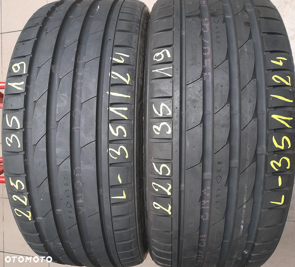 225/35r19 88Y (L351/24)003 2szt 8mm Z G2 NOKIAN LETNIE