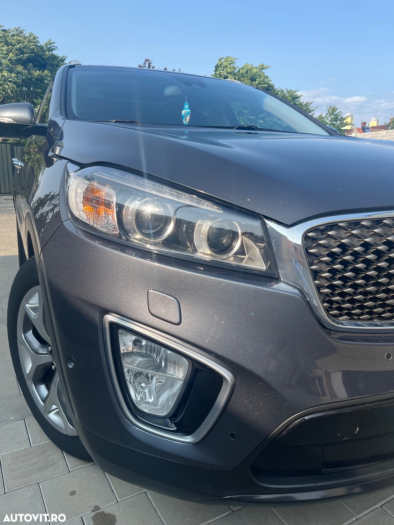 Kia Sorento - 25