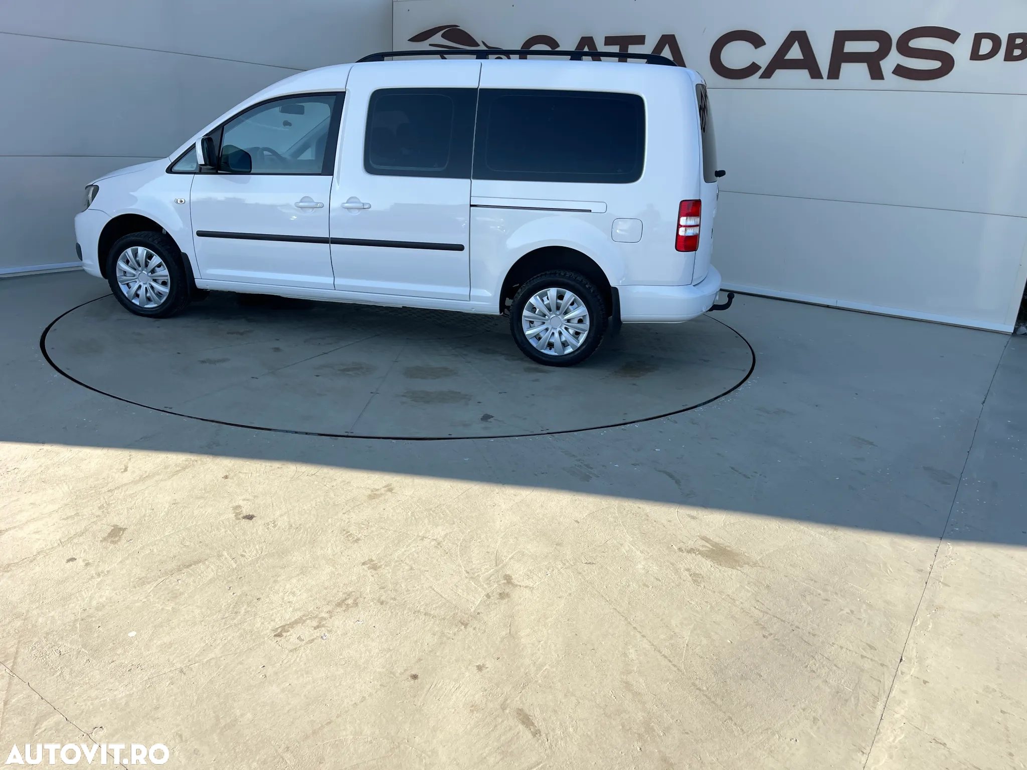 Volkswagen Caddy Maxi 2.0 TDI 4Motion Trendline - 8