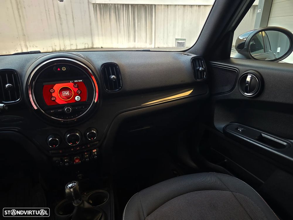 MINI Countryman One D Sport Edition - 38