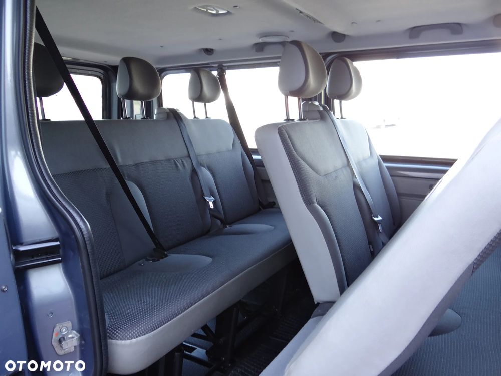 Opel Vivaro - 9