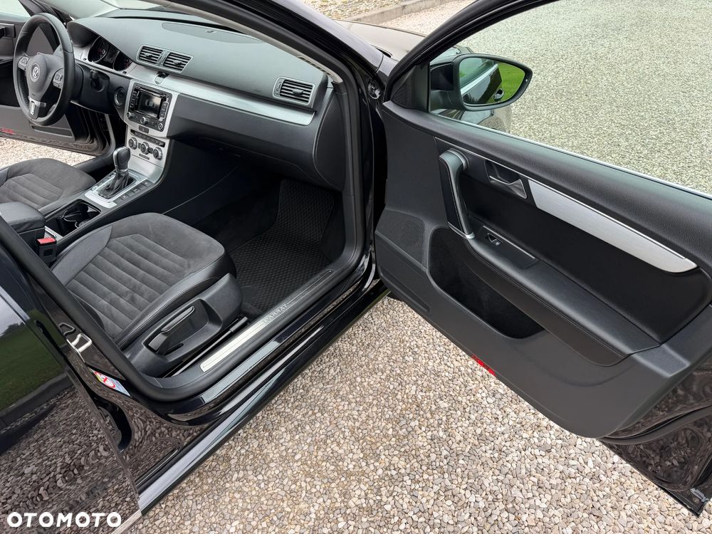 Volkswagen Passat 2.0 TDI Highline DSG - 20