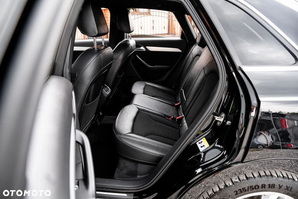 Audi Q3 - 21