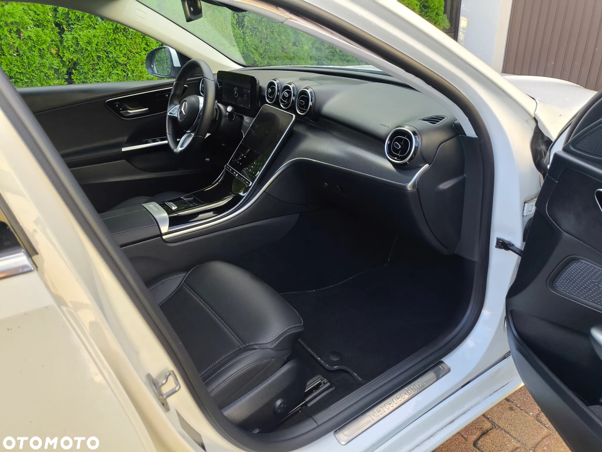 Mercedes-Benz Klasa C 220 d 9G-TRONIC - 25