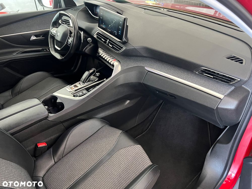 Peugeot 3008 1.2 PureTech Active S&S EAT8 - 30