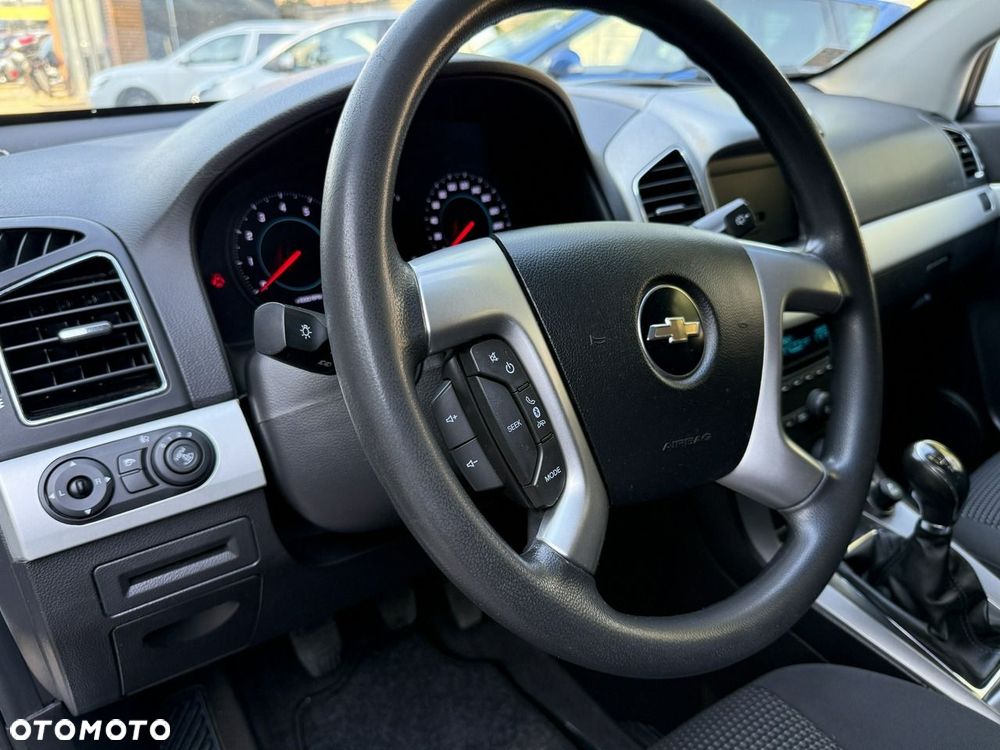 Chevrolet Captiva - 9