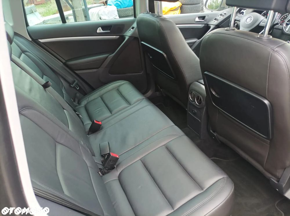 Volkswagen Tiguan 1.4 TSI 4Motion Exclusive - 27