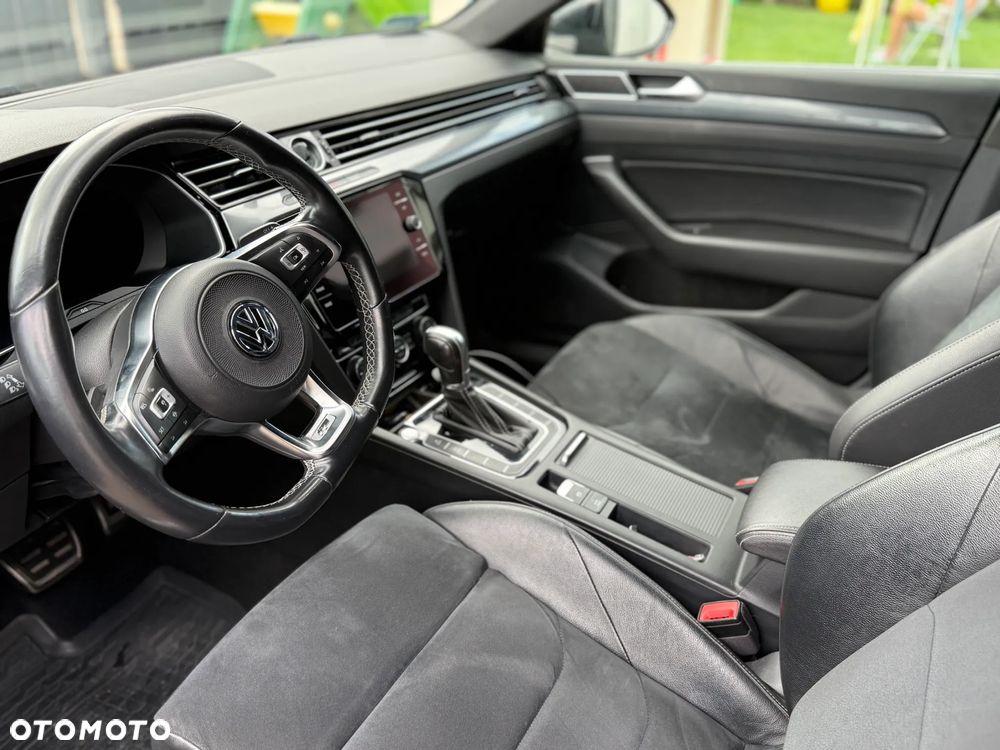 Volkswagen Arteon 2.0 TSI 4Motion R-Line DSG - 12